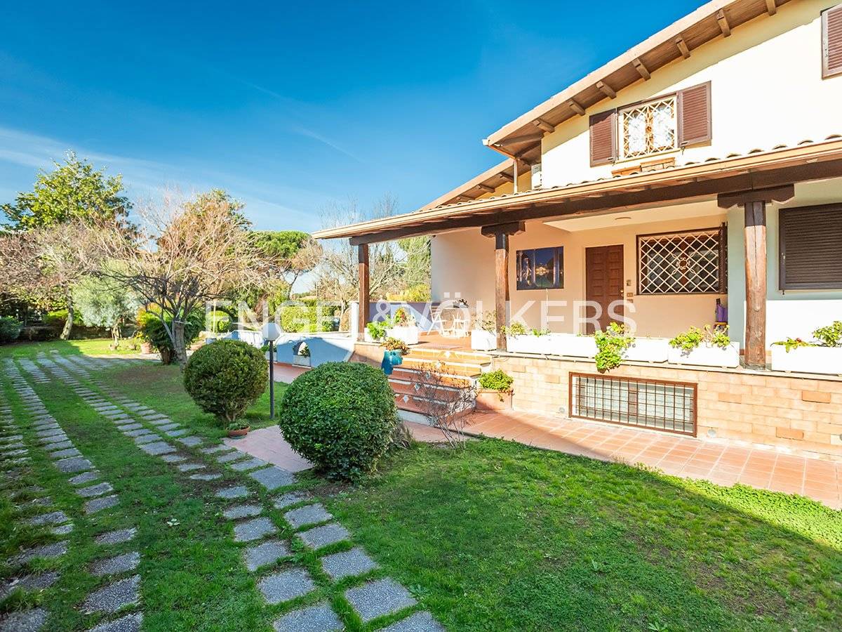 Villa in vendita a Roma