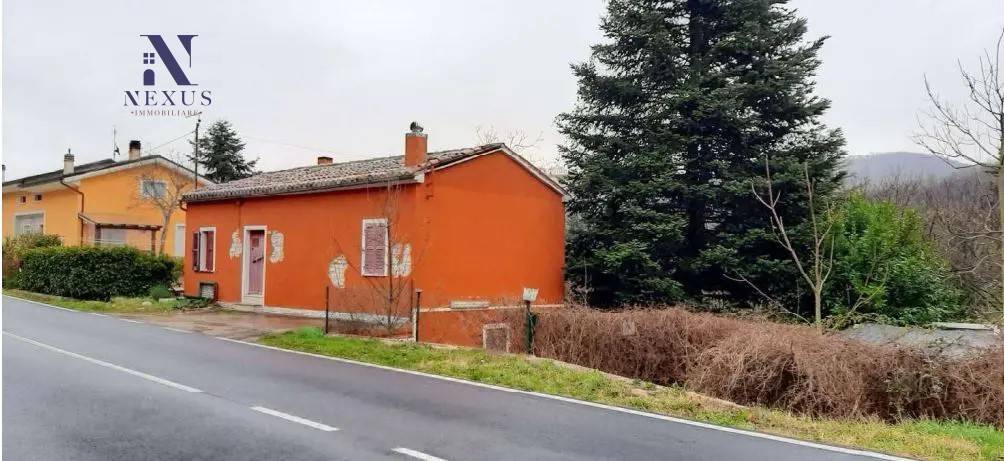 Casa indipendente in vendita a Fossombrone