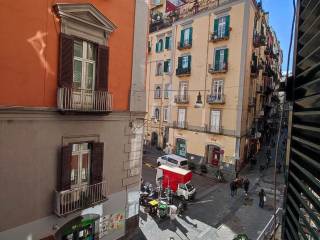 2-room flat via Chiaia 236, Monte di Dio, Naples