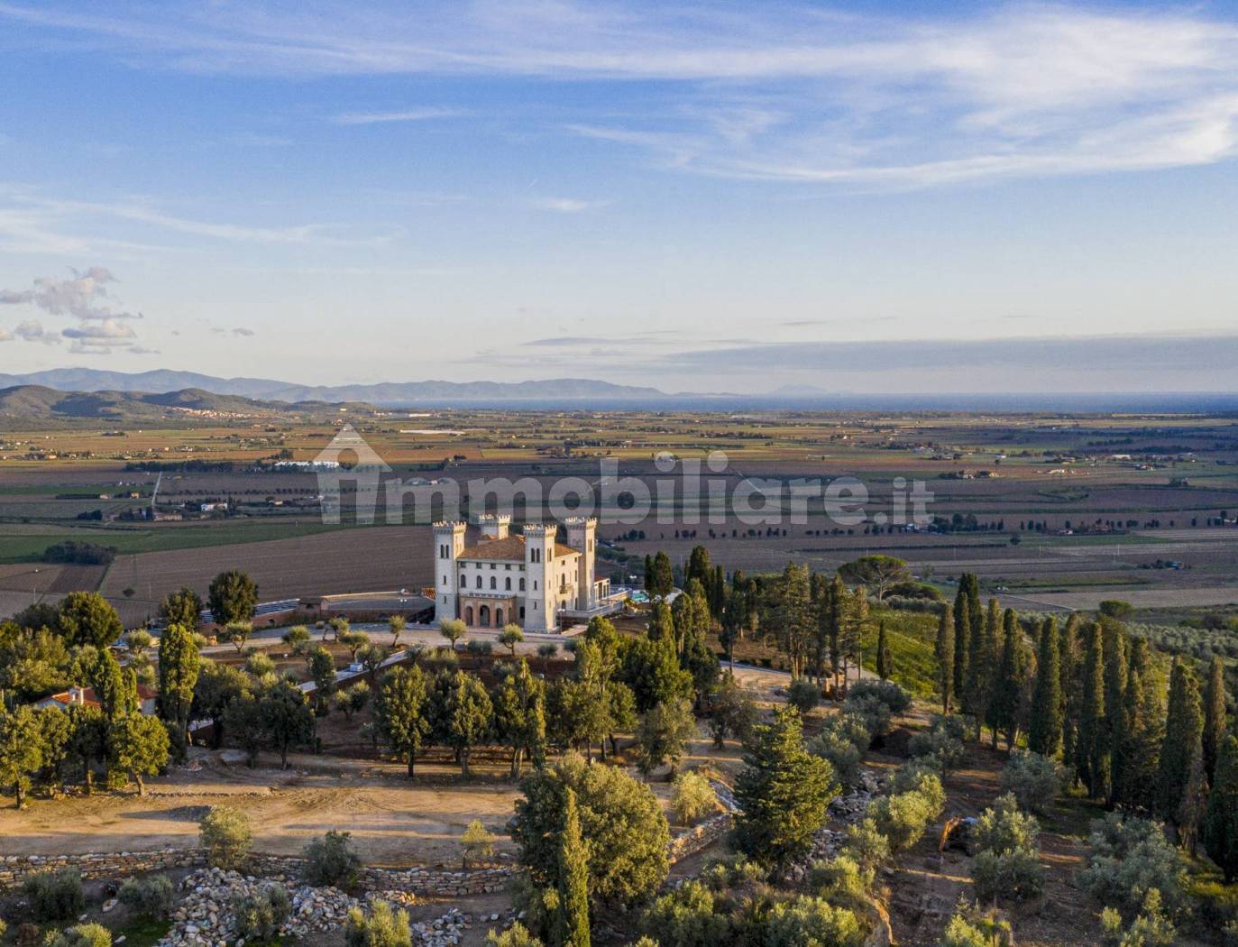 Palazzo - Edificio in vendita a Campiglia Marittima