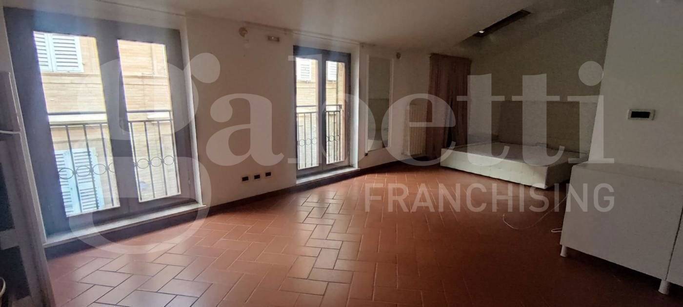 Attico - Mansarda in affitto a Macerata