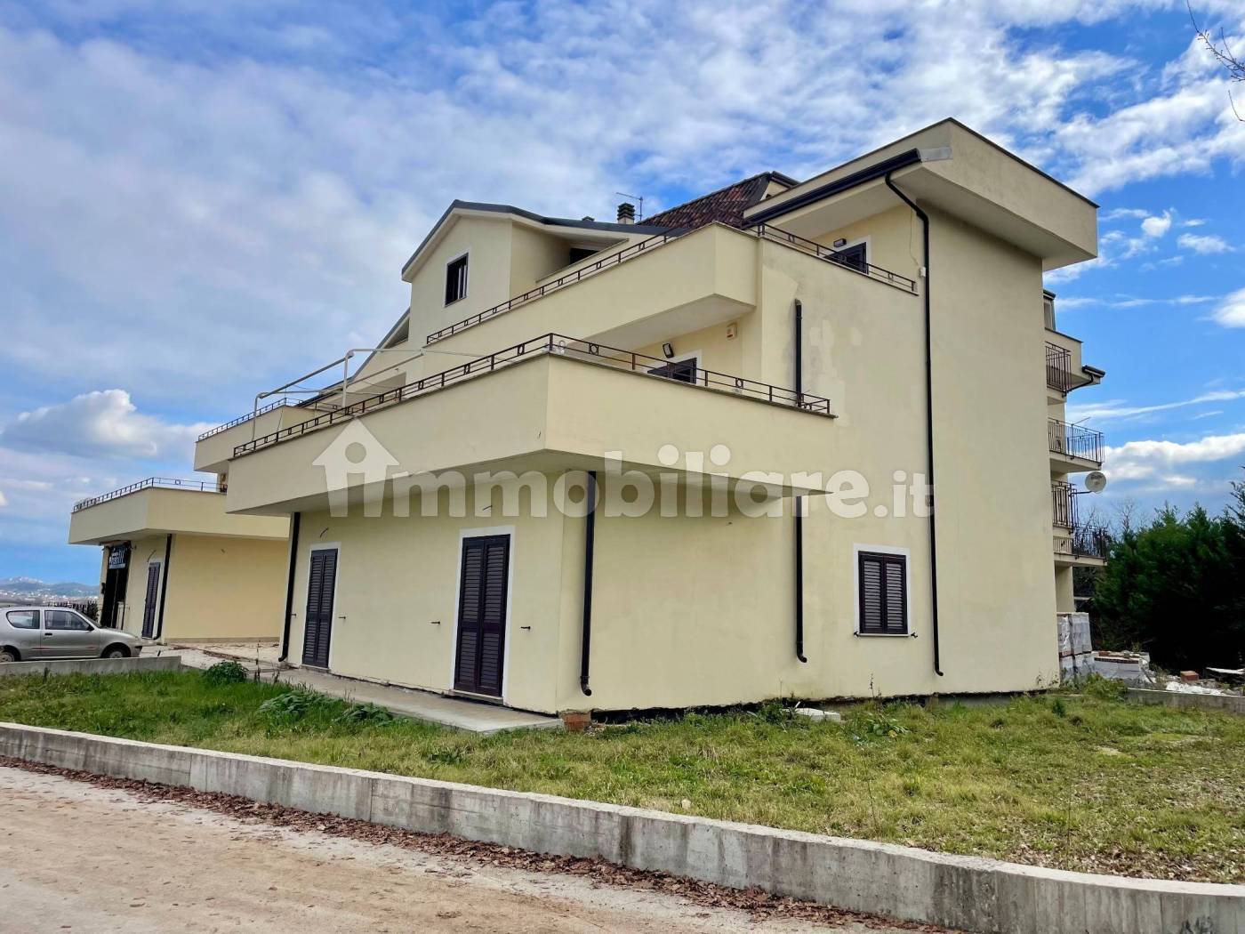 Appartamento in vendita a Patrica