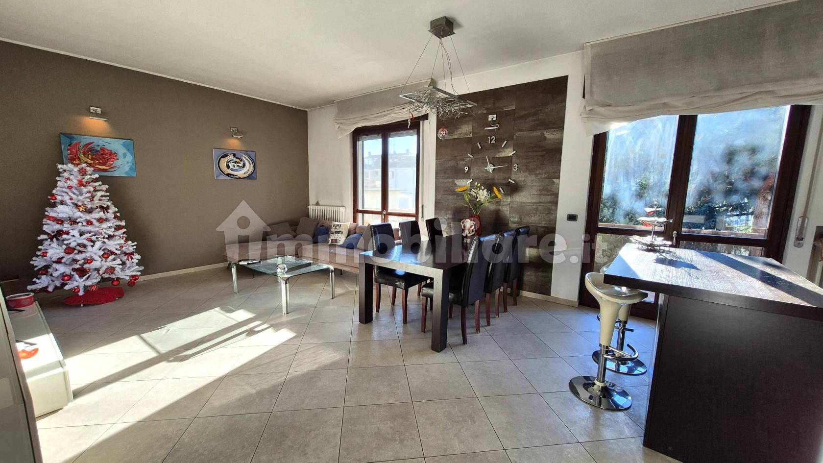 Appartamento in affitto a Rho