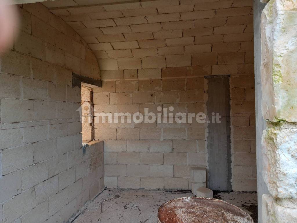 Stanza non arredata