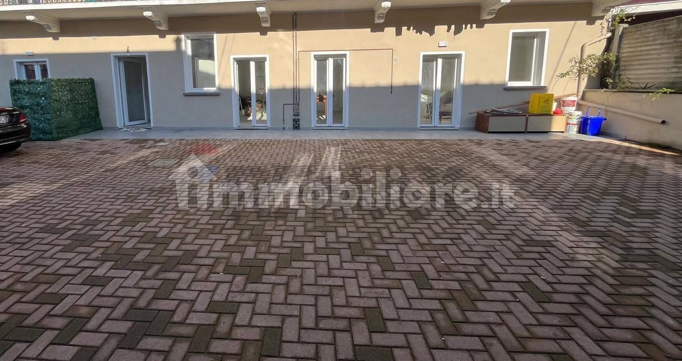 Appartamento in vendita a Varallo Pombia