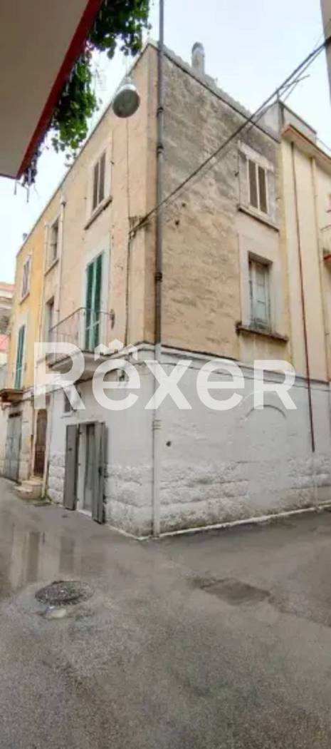 Palazzo - Edificio in vendita a Corato