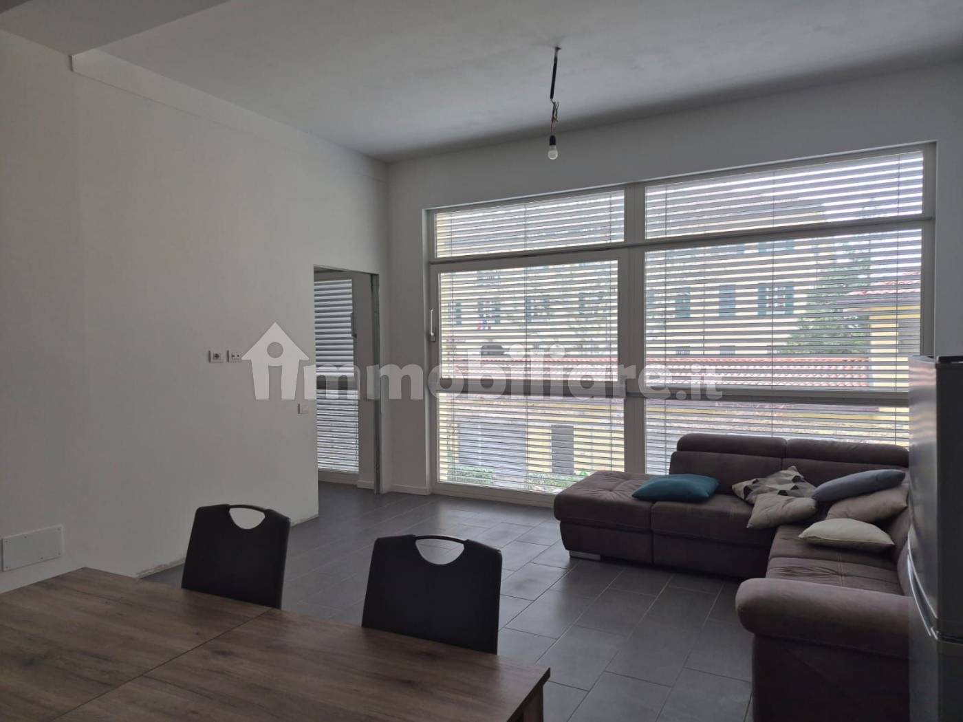 Appartamento in vendita a Montano Lucino