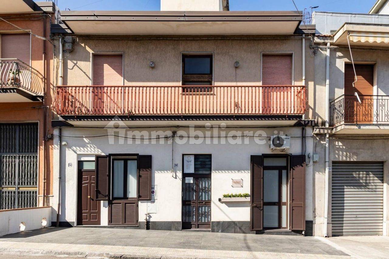 Casa indipendente in vendita a Giarre