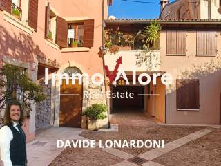 1-bedroom flat via Indentro, Avesa, Verona
