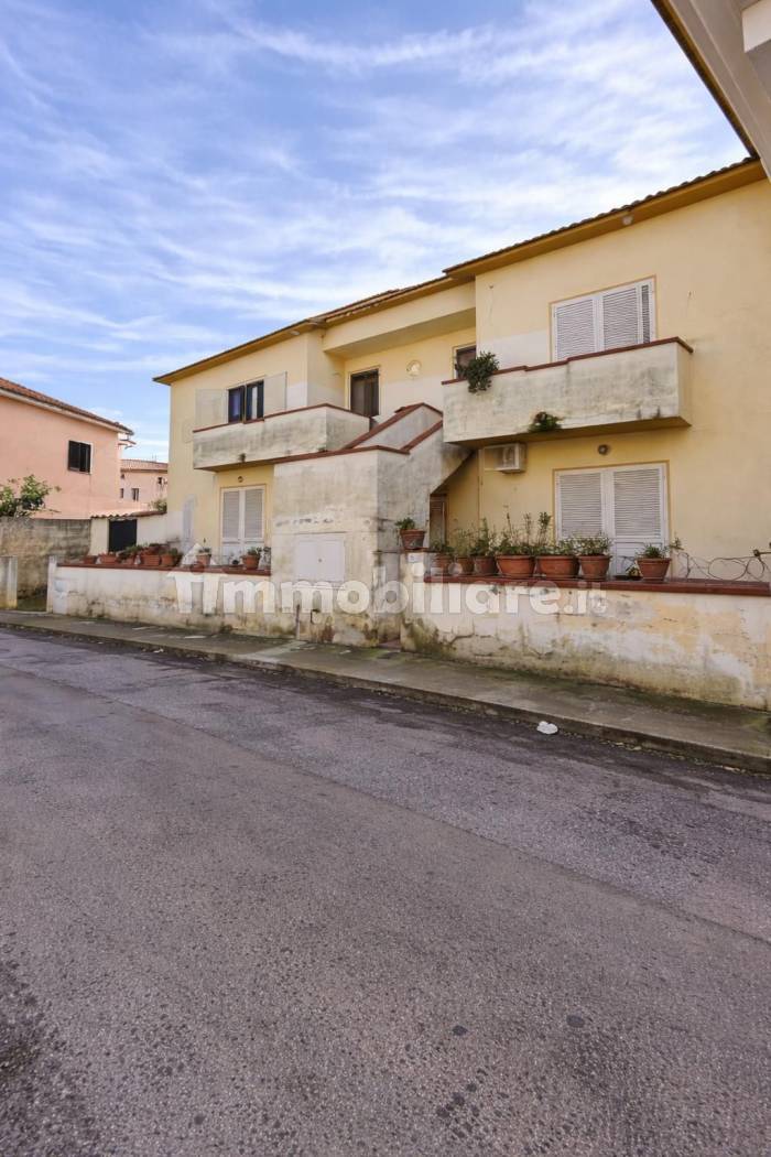 Palazzo - Edificio in vendita a Olbia