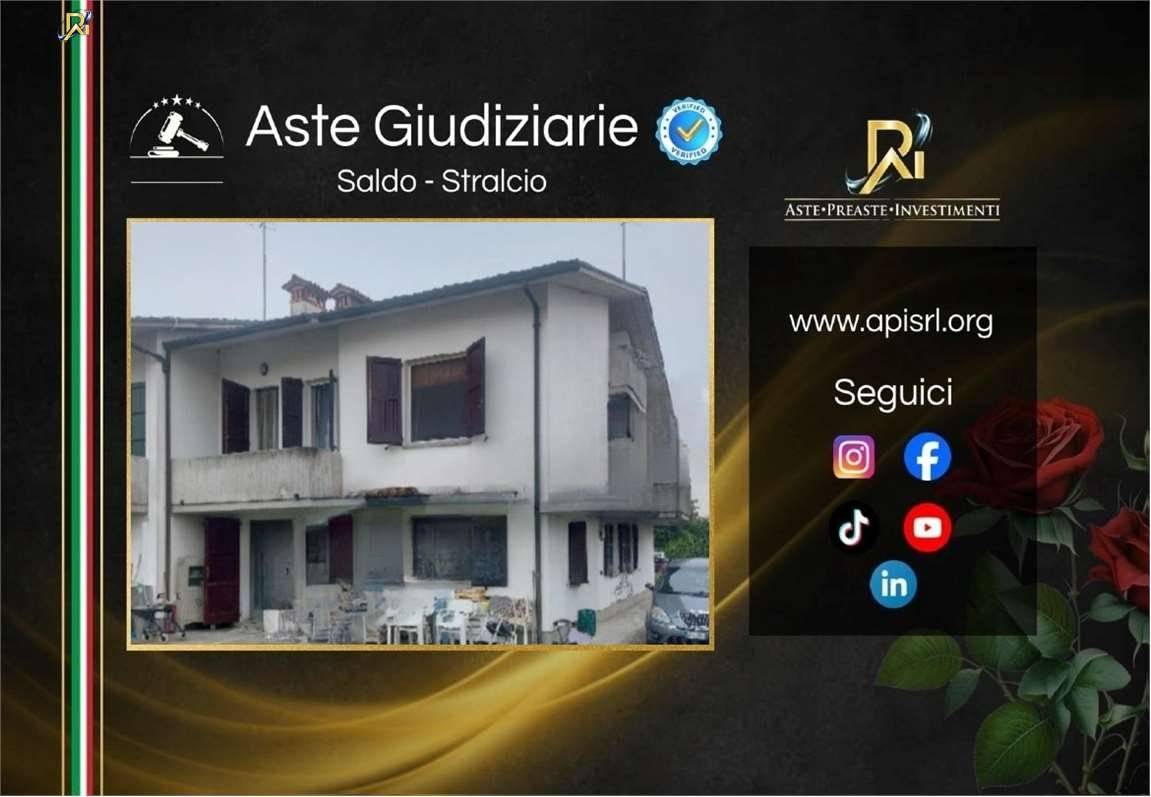 Casa indipendente in vendita a Russi