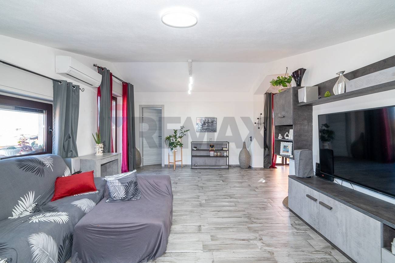 Appartamento in vendita a Aci Sant'Antonio