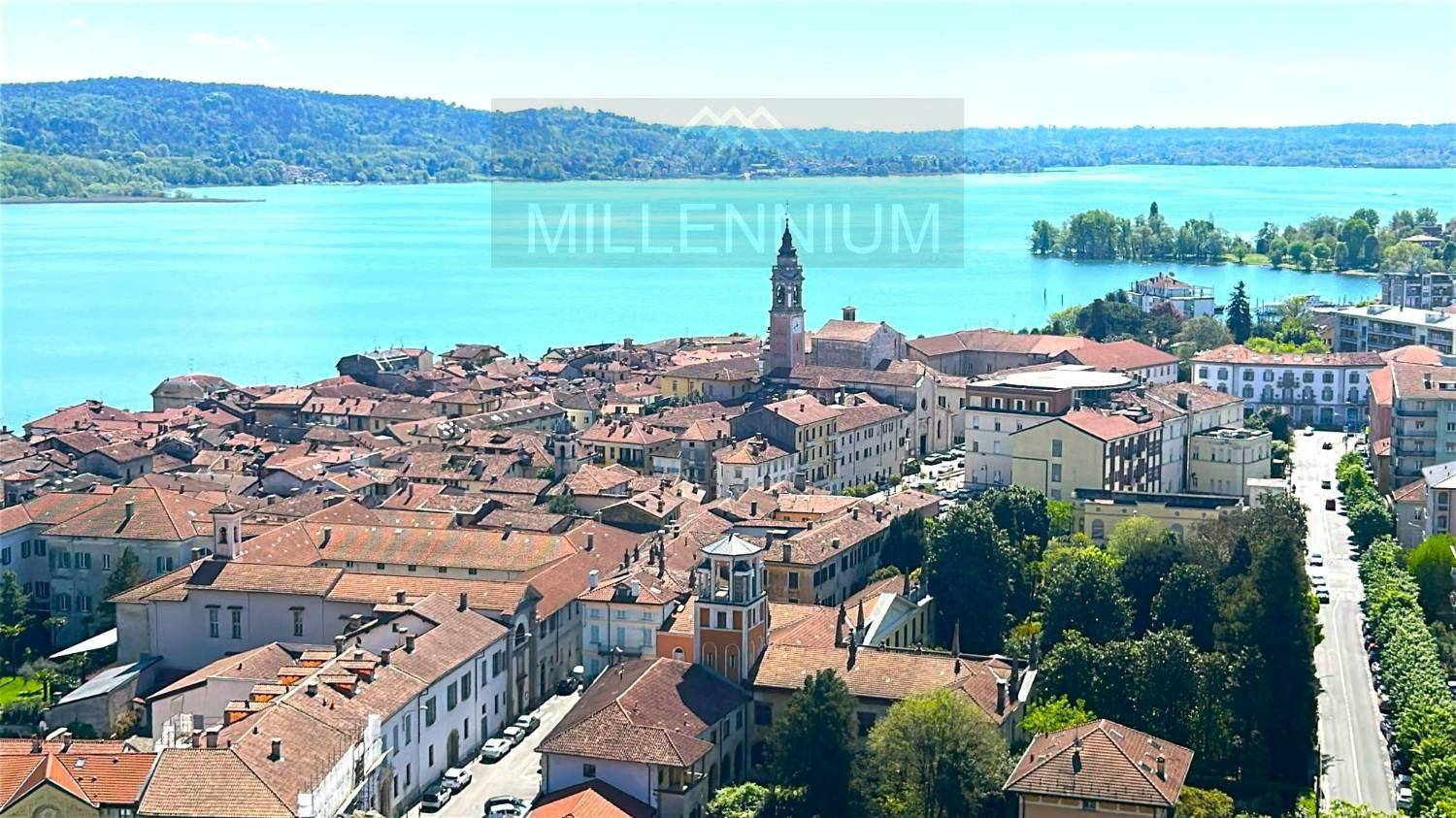 Attico - Mansarda in affitto a Arona