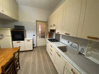 3-room flat salita Rapalli, Pegli, Genoa