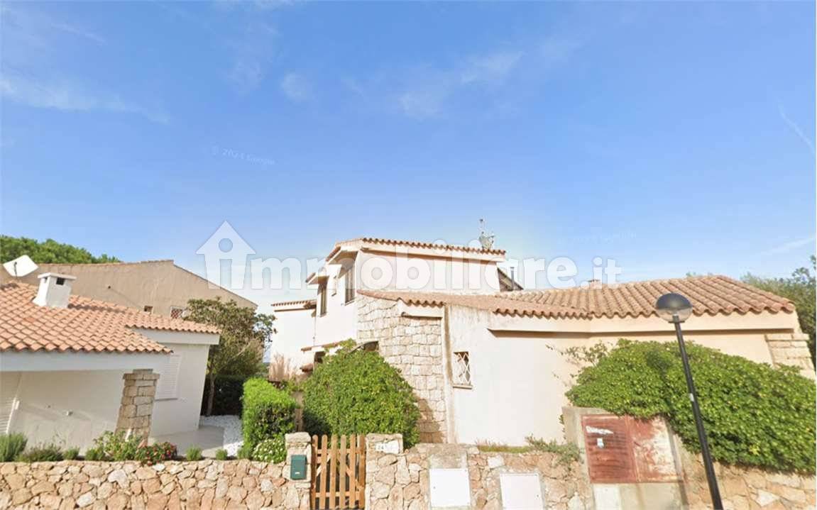 Appartamento in vendita a Arzachena