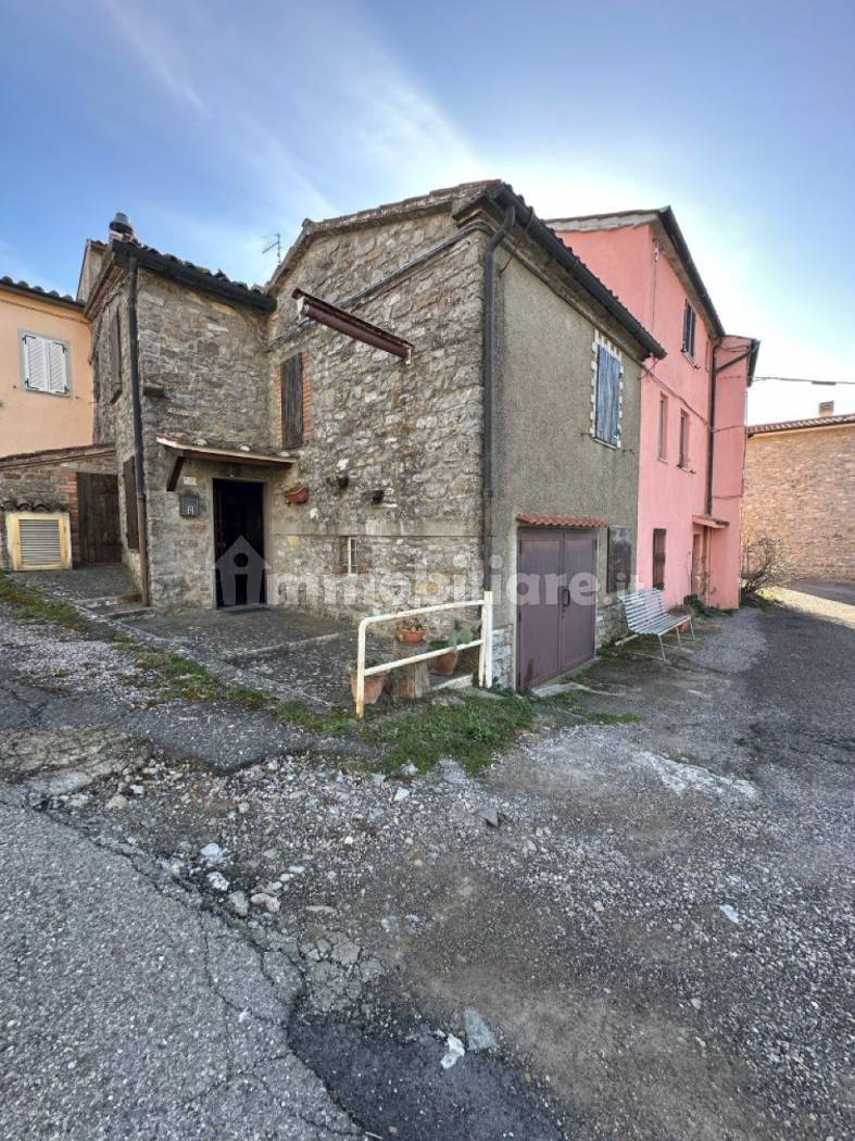 Appartamento in vendita a Sorano