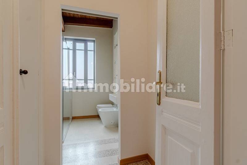 Appartamento in Madonna del Pilone, foto 12 di 37