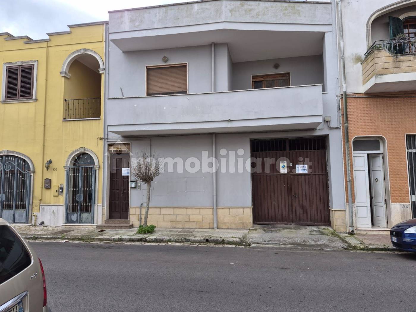 Palazzo - Edificio in vendita a Campi Salentina