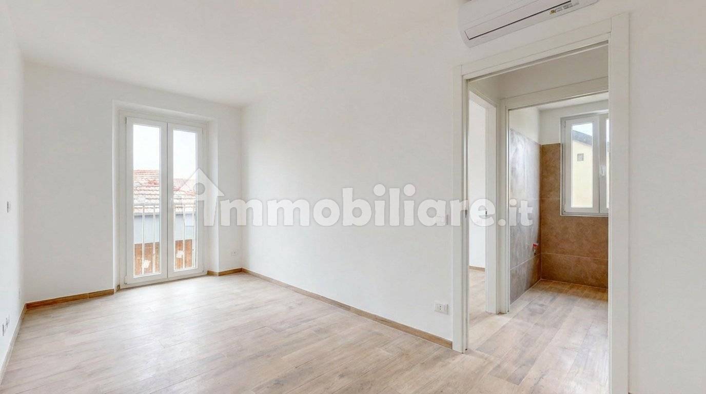 Appartamento in vendita a Rovello Porro