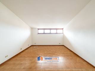 Stanza non arredata
