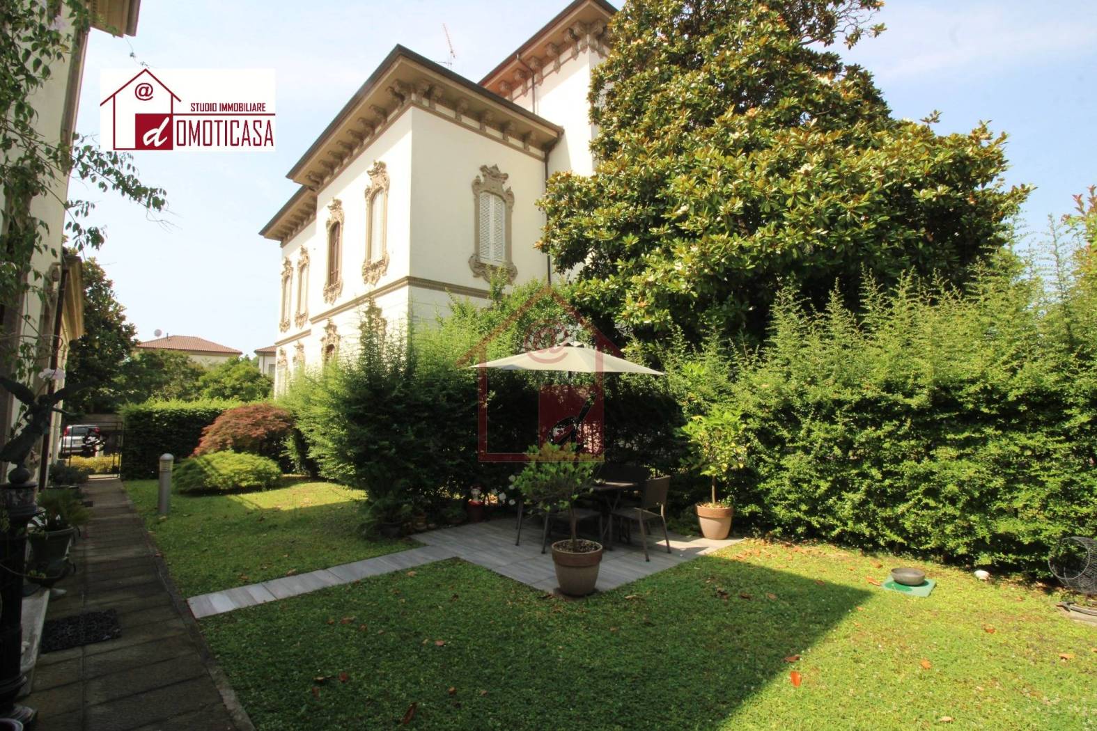 Villa in vendita a Vercelli