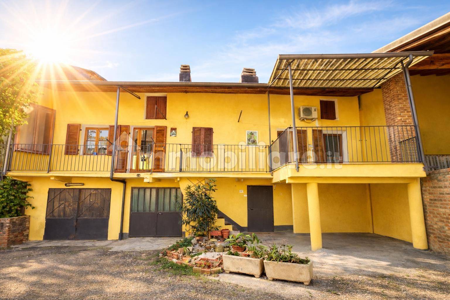 Casa indipendente in vendita a Sant'Ambrogio di Torino