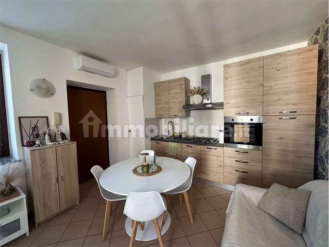 Appartamento in affitto a Sesto Calende