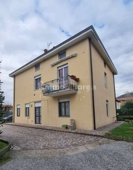 Appartamento in vendita a Carvico