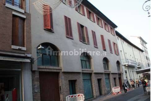 Appartamento in vendita a Forlì