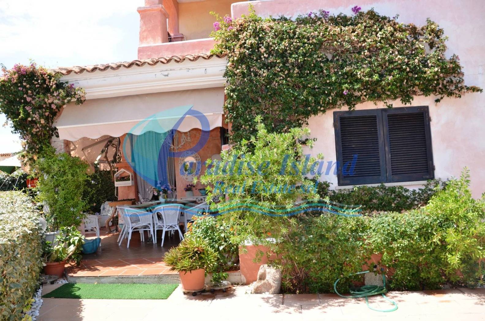 Villetta a schiera in vendita a Arzachena