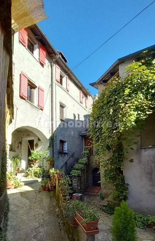 Appartamento in vendita a Stazzema