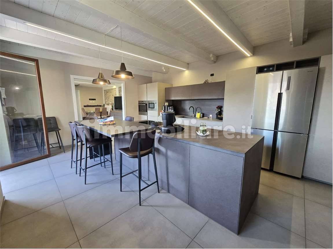 Casa indipendente in vendita a Ornavasso