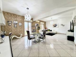 4-room flat largo Giuliana 2, Brancaccio, Palermo