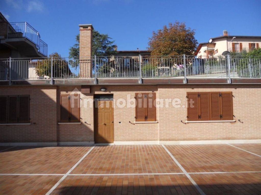 Appartamento in affitto a Panicale