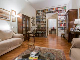 4-room flat viale Regina Margherita 8/A, Borgo, Catania