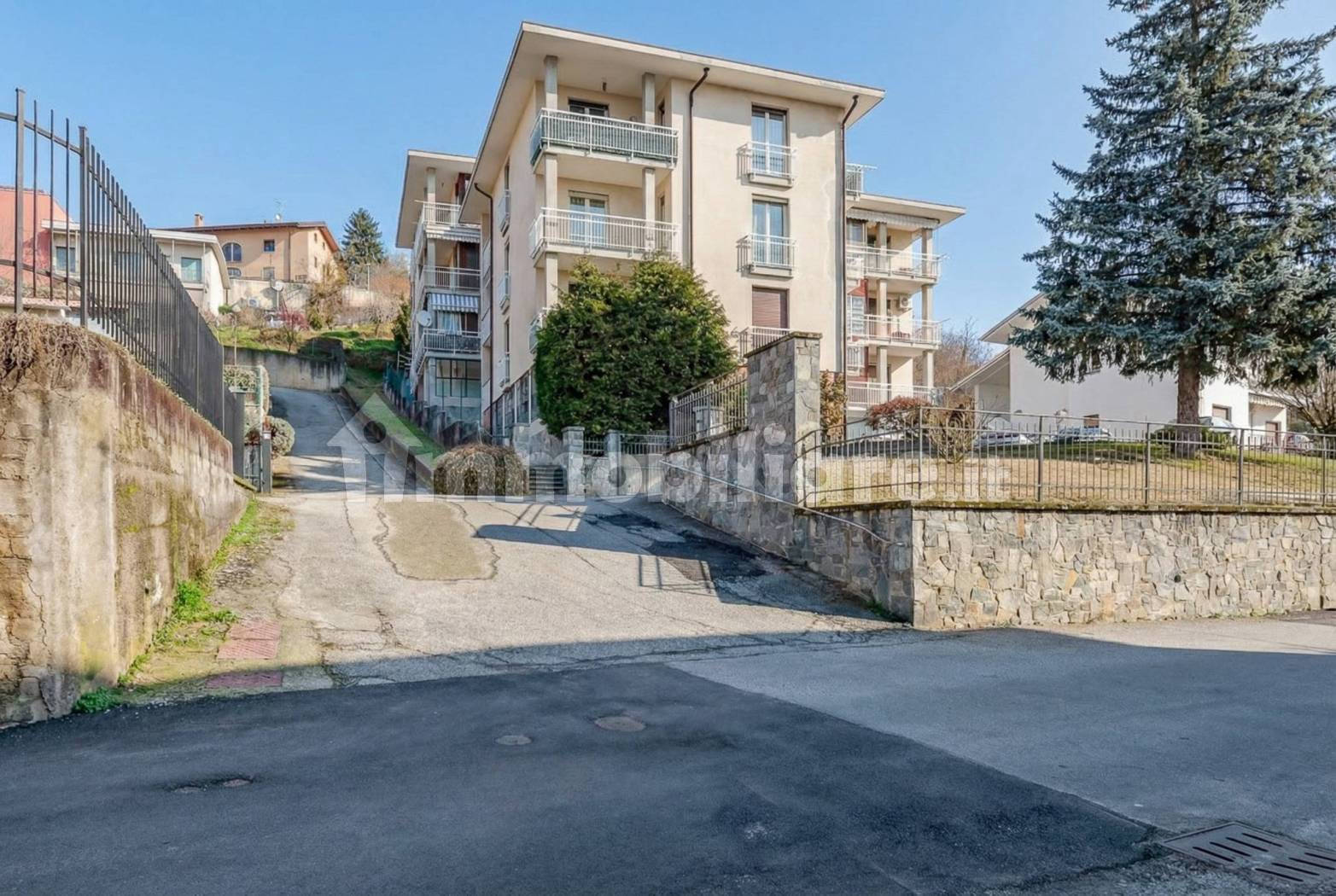 Appartamento in vendita a Romagnano Sesia