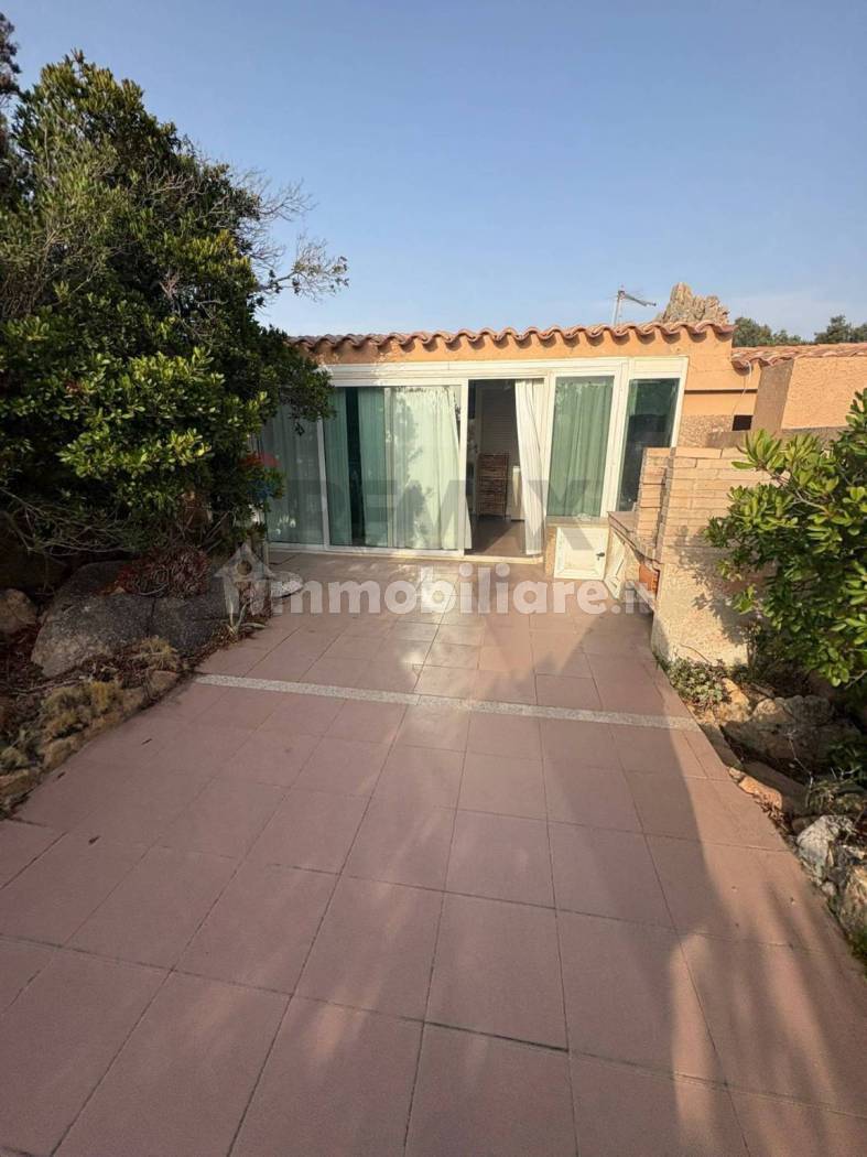 Appartamento in vendita a Trinità d'Agultu e Vignola