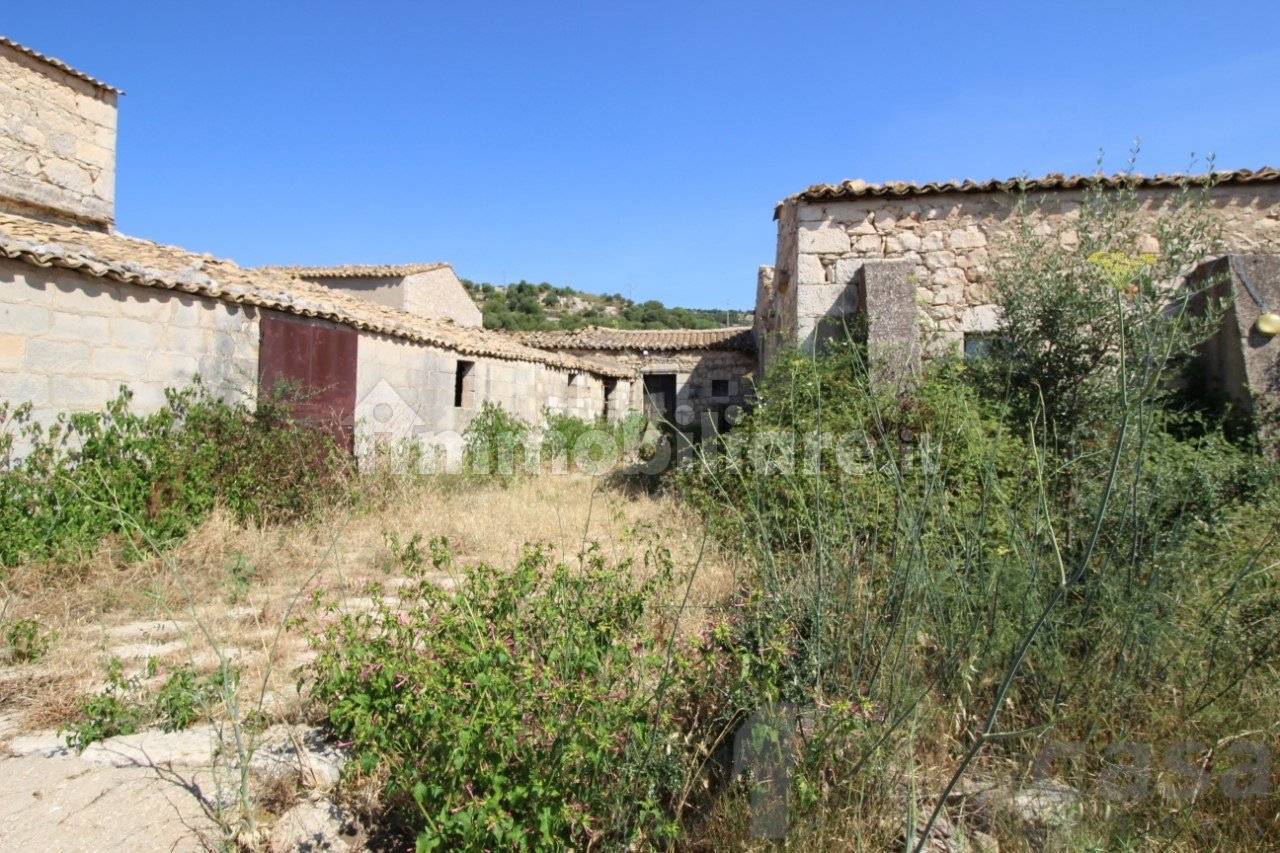 Rustico - Casale in vendita a Ragusa