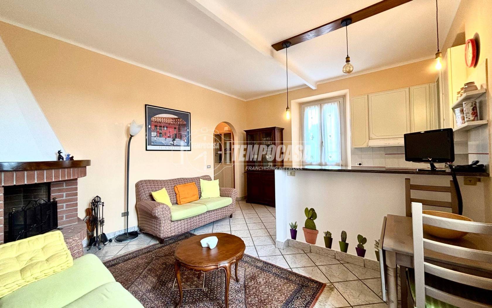 Appartamento in affitto a Lesa