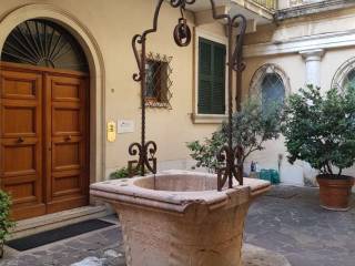 2-room flat via Guglielmo Oberdan, Centro Storico, Verona