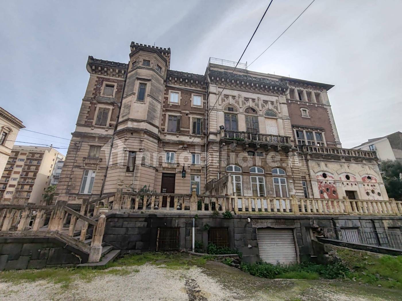 Palazzo - Edificio - foto 2