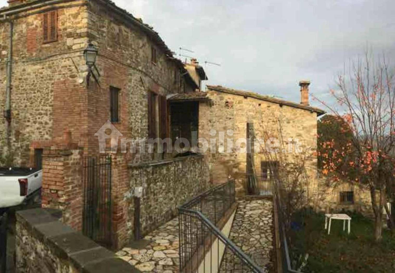 Appartamento in vendita a Castelnuovo Berardenga