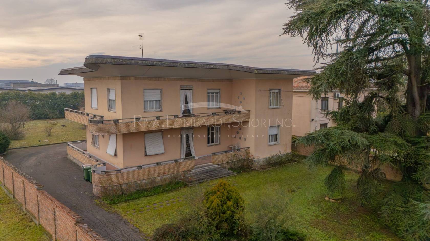 Villa in vendita a Sale