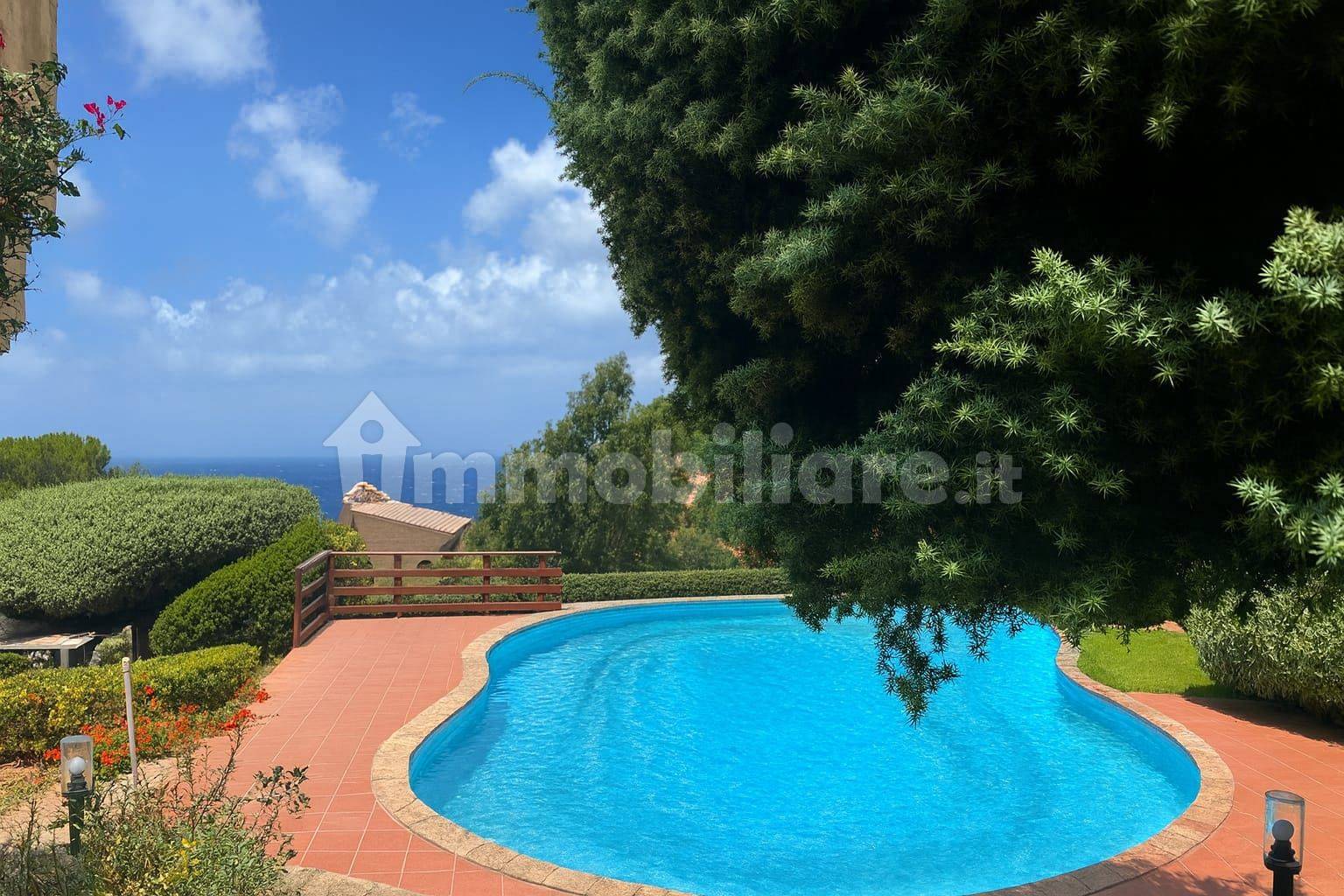 Villa in vendita a Trinità d'Agultu e Vignola