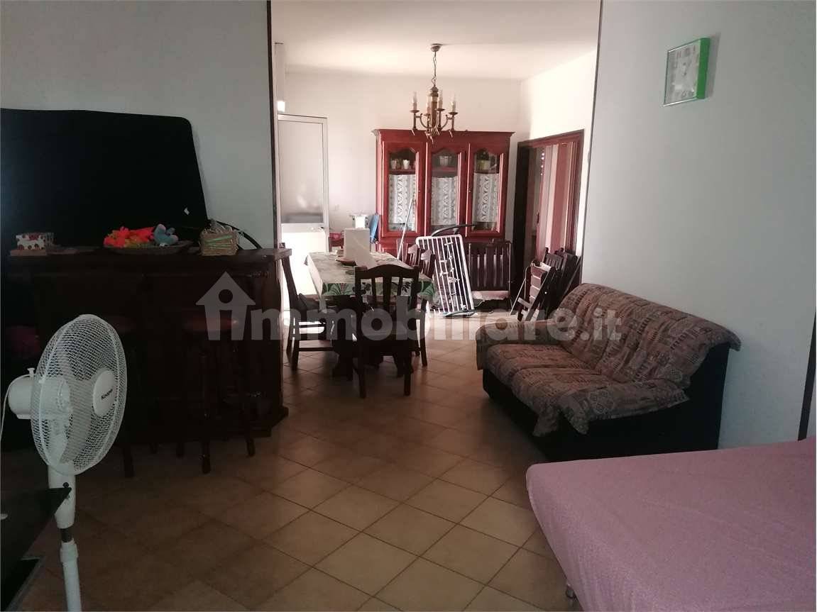 Villa in vendita a Castel Volturno