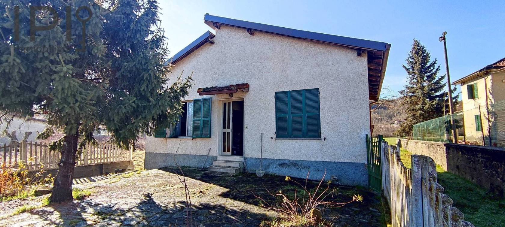 Casa indipendente in vendita a Merana