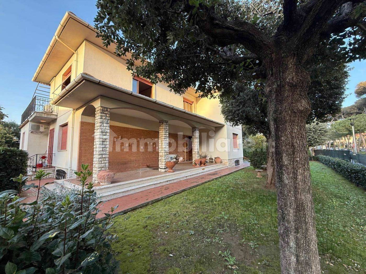 Villa in vendita a Rosignano Marittimo
