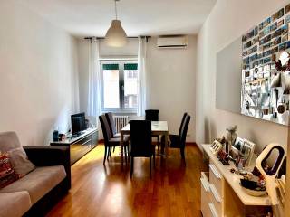 3-room flat via dei Mocenigo 7, Cipro, Rome