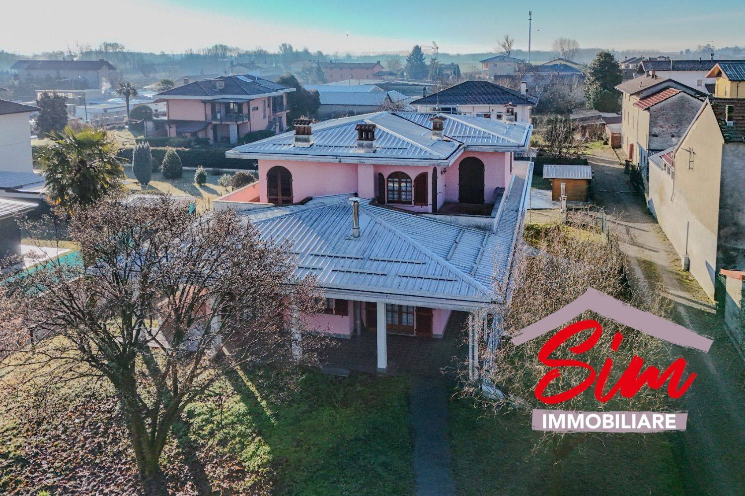 Villa in vendita a Carpignano Sesia