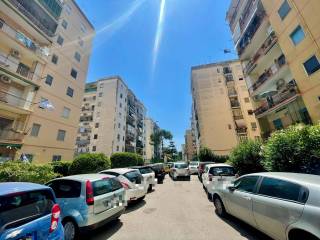 3-room flat via Bernardo Quaranta, San Giovanni a Teduccio, Naples